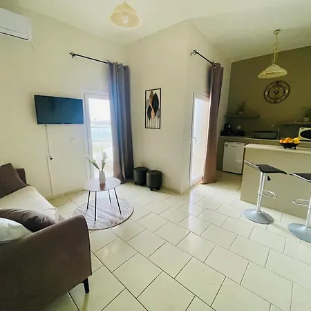 Sea View Apts & By Pachiplex *