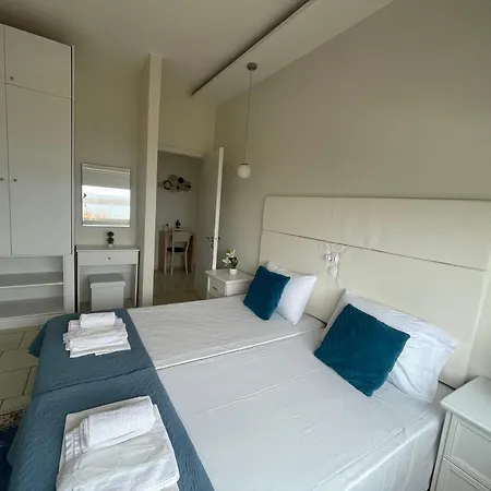 Sea View Apts & By Pachiplex Apartment